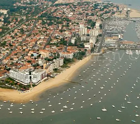 L'eco Studio Des 2 Esteys Apartmán